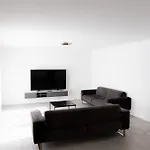 B-chill House アパート