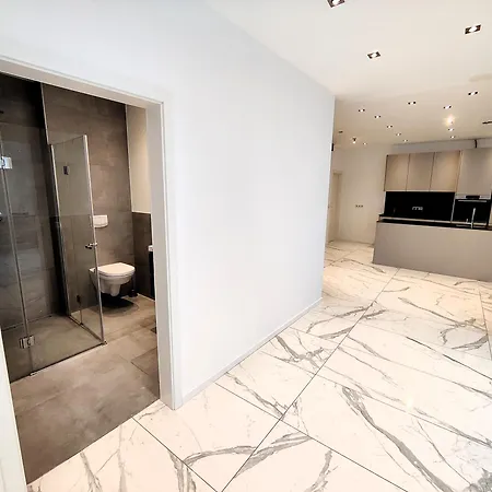 Apartment B-chill House